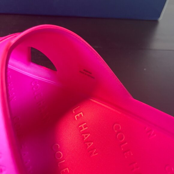 Cole Haan - Findra Pool Slide Sandal - Picture 10 of 12